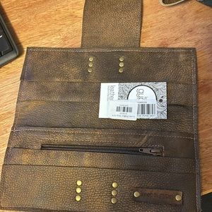 Keeping it gypsy!! New tag is included never packed